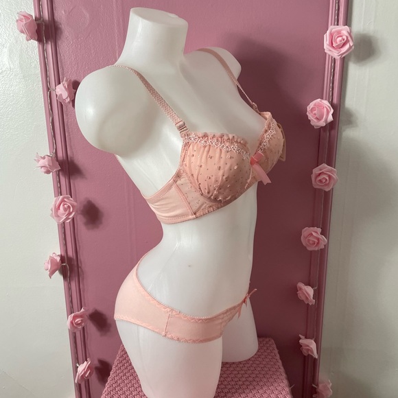 34A - NWT - lingerie set bra & panties push-up pink - Picture 3 of 4